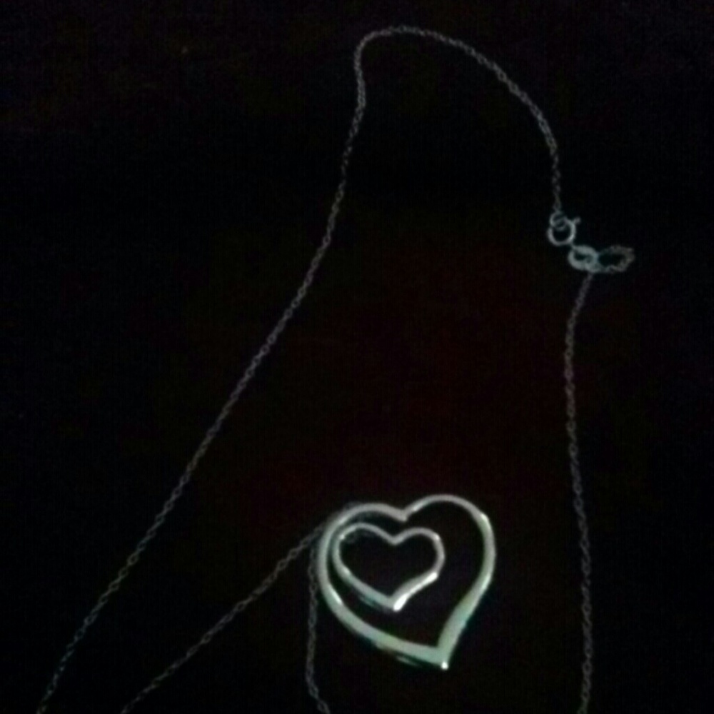 Sterling silver heart neclace